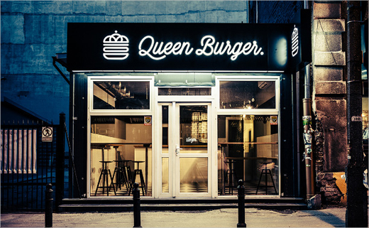 Queen-Burger-logo-design-branding-identity-LANGE-LANGE-10