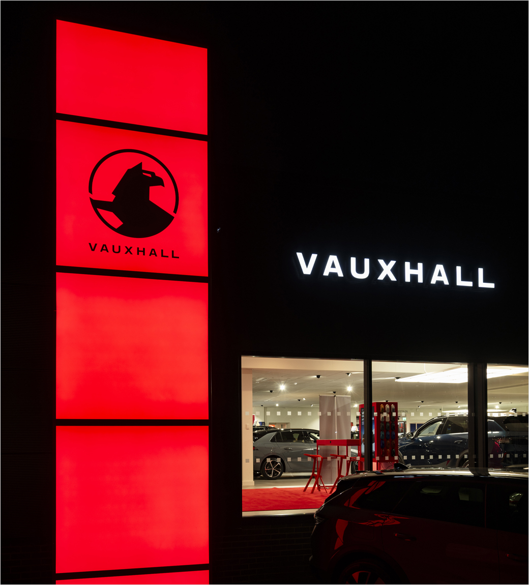 Vauxhall Showcases New ‘Griffin’ Logo - Logo-Designer.co