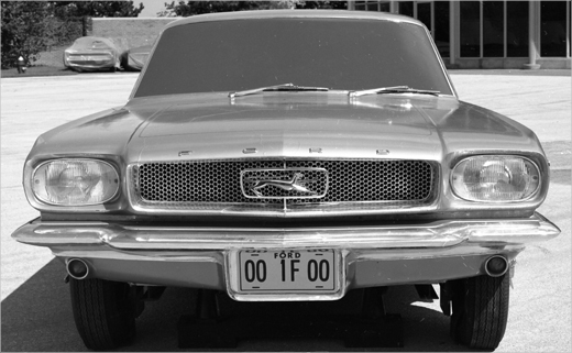 evolution-of-the-ford-mustang-badge-logo-design-10
