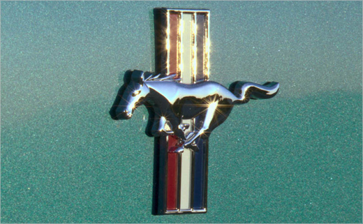 evolution-of-the-ford-mustang-badge-logo-design-2