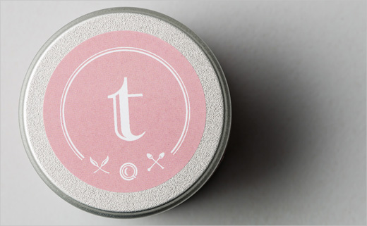 t-boutique-logo-design-packaging-Tim-Rotermund-7
